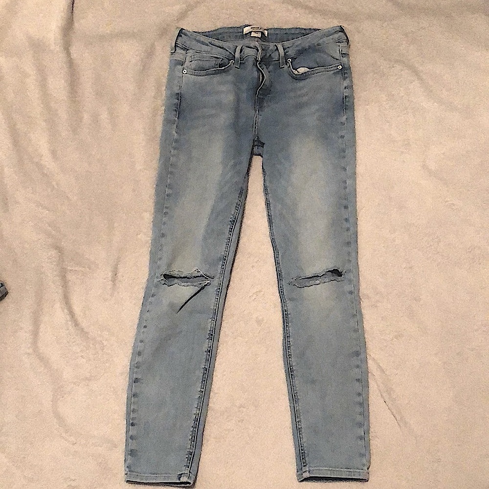 Distressed Jeans